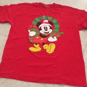 Mickey Mouse Christmas tee